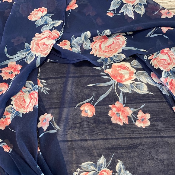 Lily rose dress - Picture 4 of 4